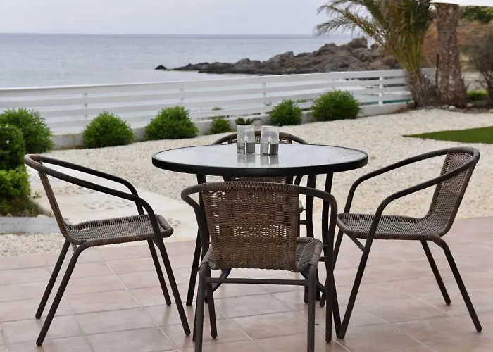 ヴィラ Kochili Nea Dimmata